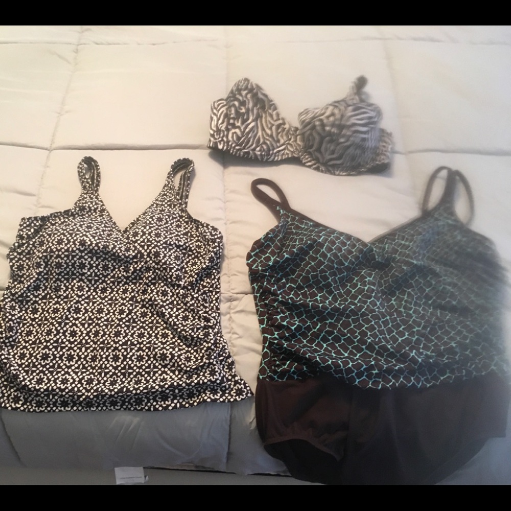 Swim suits size 14 lands end Top, Trim Shaper swim suit 16 & Bra 40D